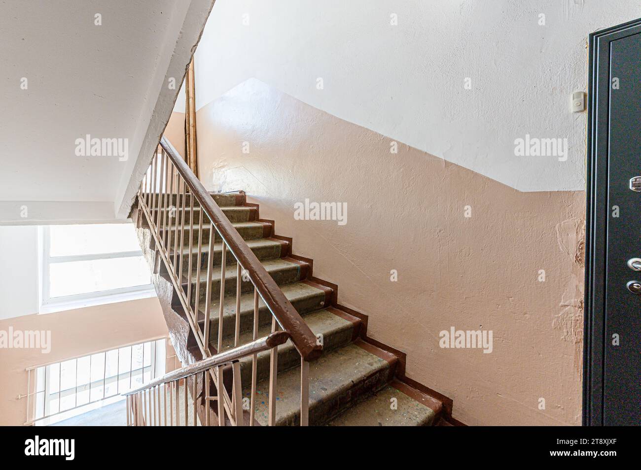 escalier intérieur de la chambre de l'appartement, marches Banque D'Images