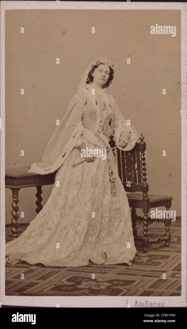 Princesse Hohenlohe ?, Ludwig Angerer (1827-1879), photographe, date vers 1860, support carton, papier albumen, hauteur×largeur 10×6, 1 cm, portrait, femme, la collection Vienne Banque D'Images