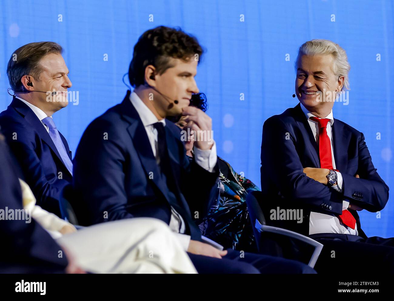 LA HAYE - Pieter Omtzigt (NSC), Henri Bontenbal (CDA) et Geert Wilders (PVV) lors du débat final de la nos, un jour avant les élections à la Chambre des représentants. ANP REMKO DE WAAL netherlands Out - belgique Out Banque D'Images
