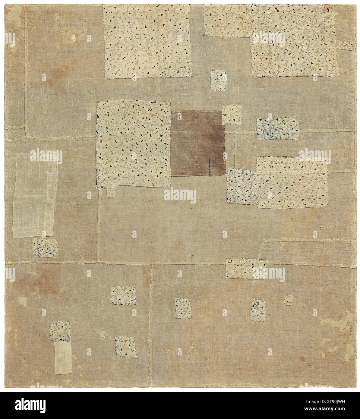 Doublure de literie patchwork (boro) (futon-uraji), 19e siècle, Japonais inconnu, 68 1/2 × 63 1/4 × 1 1/2 po. (173,99 × 160,66 × 3,81 cm) (total), tissu : patchwork de chanvre et de coton ; shibori (teinture de cravate), Japon, 19e siècle Banque D'Images