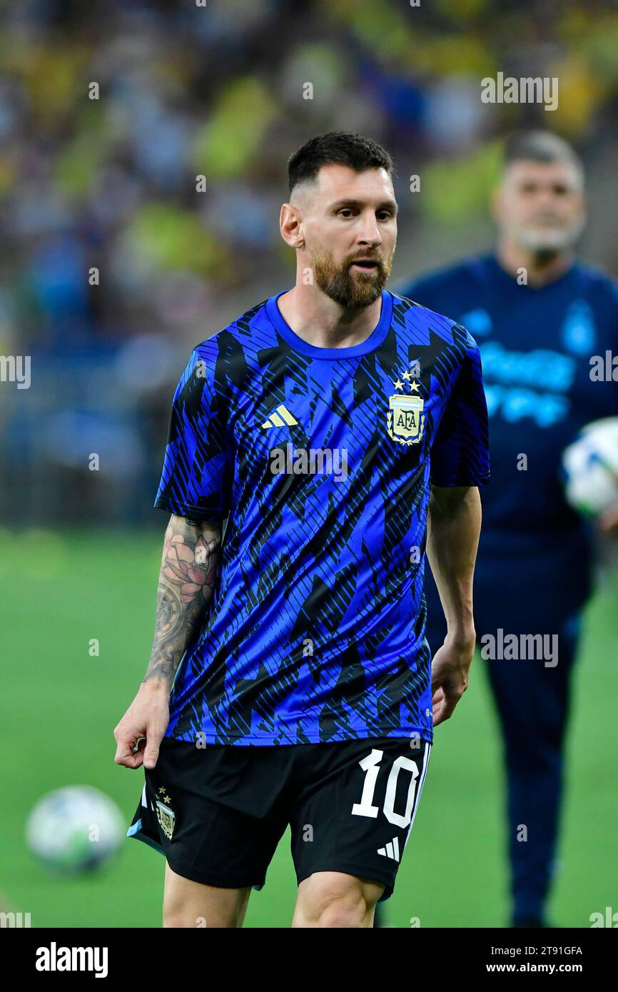 Rio de Janeiro (RJ), 11/21/2023 - football/BRÉSIL-ARGENTINE - Messi d'Argentine - Match Brésil x Argentine, valable pour le sixième tour des qualifications de la coupe du monde 2026, qui se tient au stade Maracanã, au nord de Rio de Janeiro, dans la nuit de ce mardi 22. (Photo : Eduardo Carmim/Alamy Live News) Banque D'Images