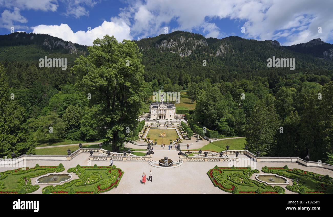 Palais Linderhof, près d'Oberammergau dans le sud-ouest de la Bavière, Allemagne Banque D'Images