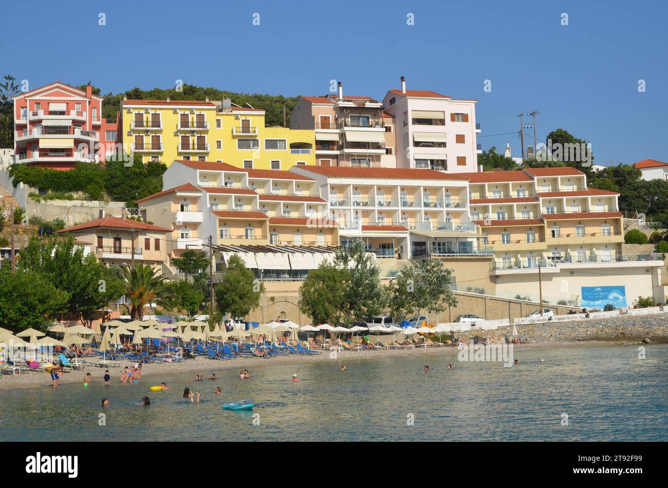 Grèce, Nord Égée, île de Samos la ville portuaire de Vathy et bâtiments néoclassiques Banque D'Images