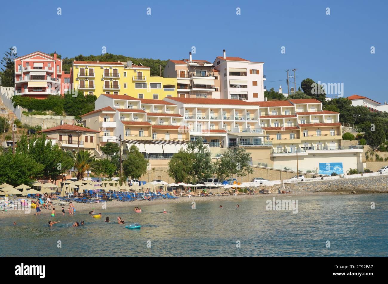 Grèce, Nord Égée, île de Samos la ville portuaire de Vathy et bâtiments néoclassiques Banque D'Images