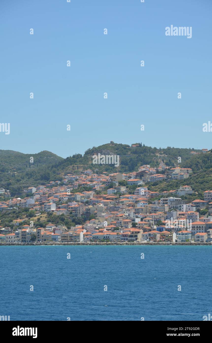Grèce, Nord Égée, île de Samos la ville portuaire de Vathy et bâtiments néoclassiques Banque D'Images