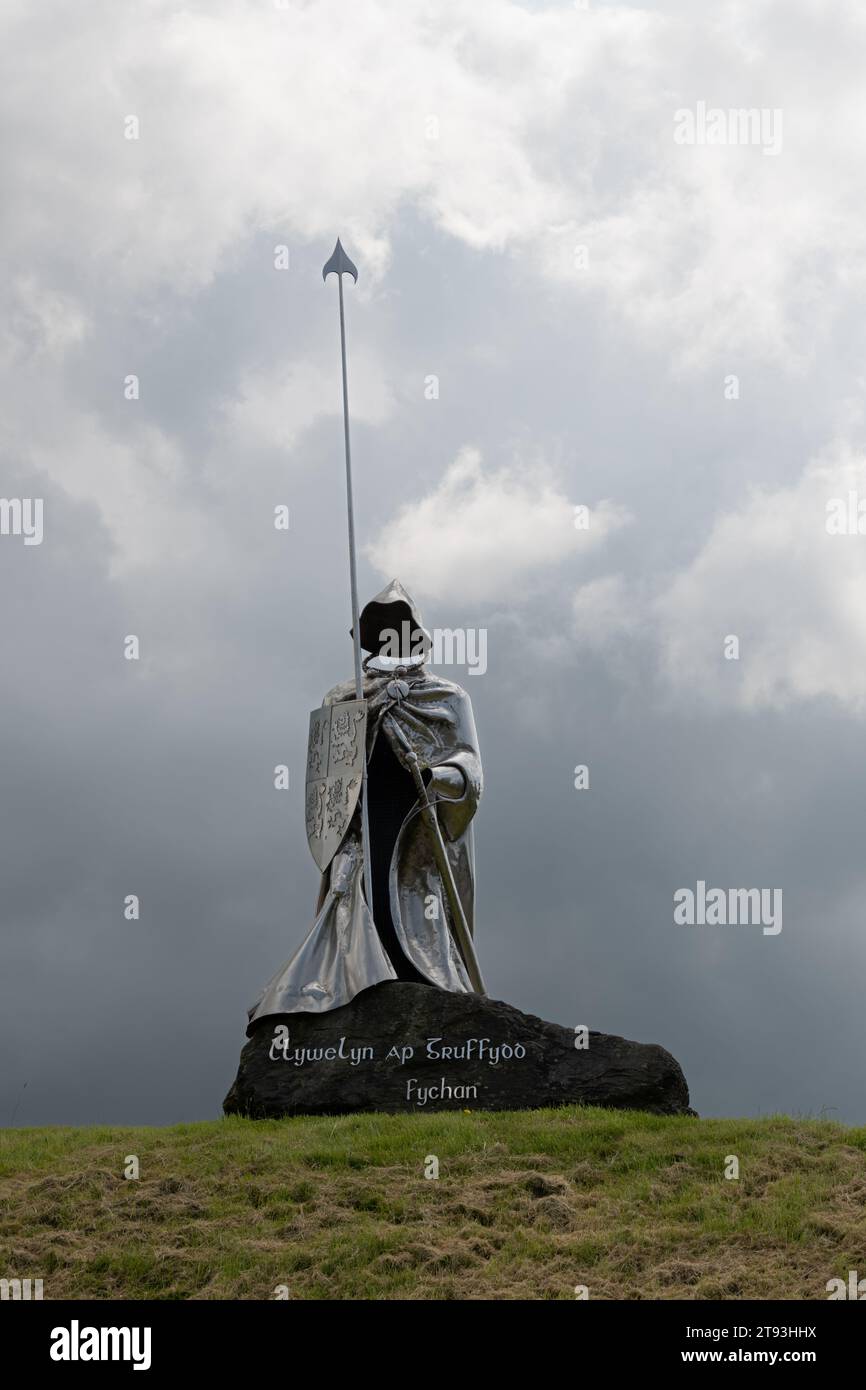 Mémorial Llywelyn ap Grufydd fychan devant le château de Llandovery - Landovery, pays de Galles Banque D'Images