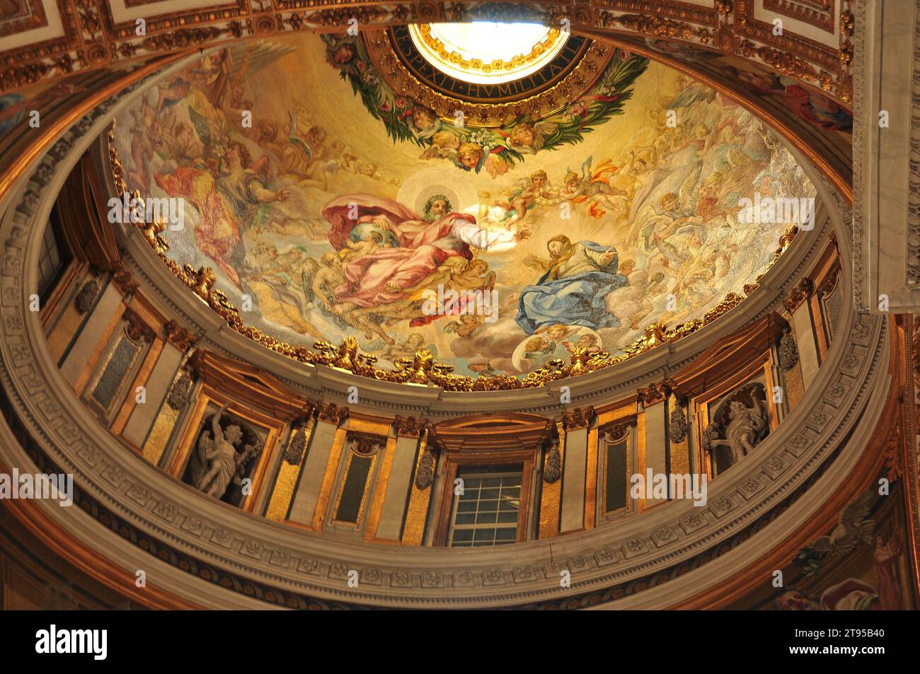 Présentation Chapel Dome, St. Peters BasiIica, Rome Italie. Banque D'Images