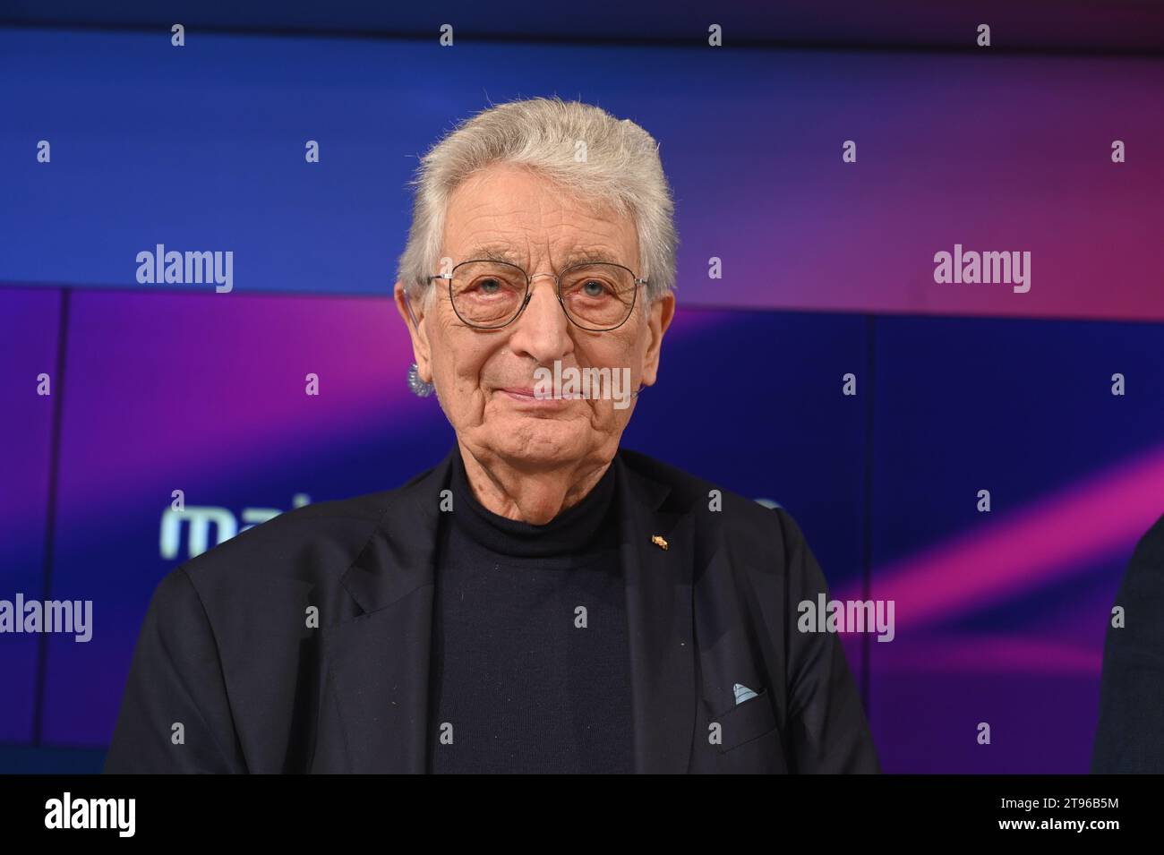 Cologne, Allemagne. 22 novembre 2023. Le politicien Gerhart Baum, ancien Ministre fédéral de l ' intérieur, a été invité à l ' émission-débat de l ' ARD ' " Maischberger " crédit : Horst Galuschka/dpa/Horst Galuschka dpa/Alamy Live News Banque D'Images