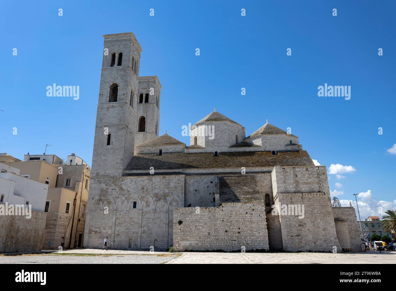 MOLFETTA, ITALIE, 10 JUILLET 2022 - vue de la cathédrale de San Conrad, province de Bari, Pouilles, Italie Banque D'Images