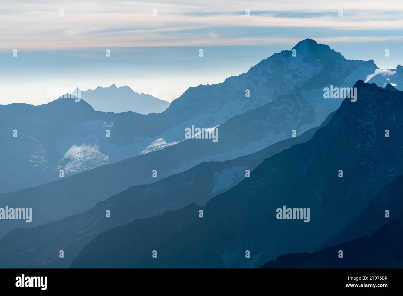 Plate-forme d'observation sur 3,250 m d'altitude, Hintertuxer Gletscher ou glacier Hintertux, Hintertux, vallée de Tuxer, Zillertar Alpes, Tyrol, Autriche, Banque D'Images