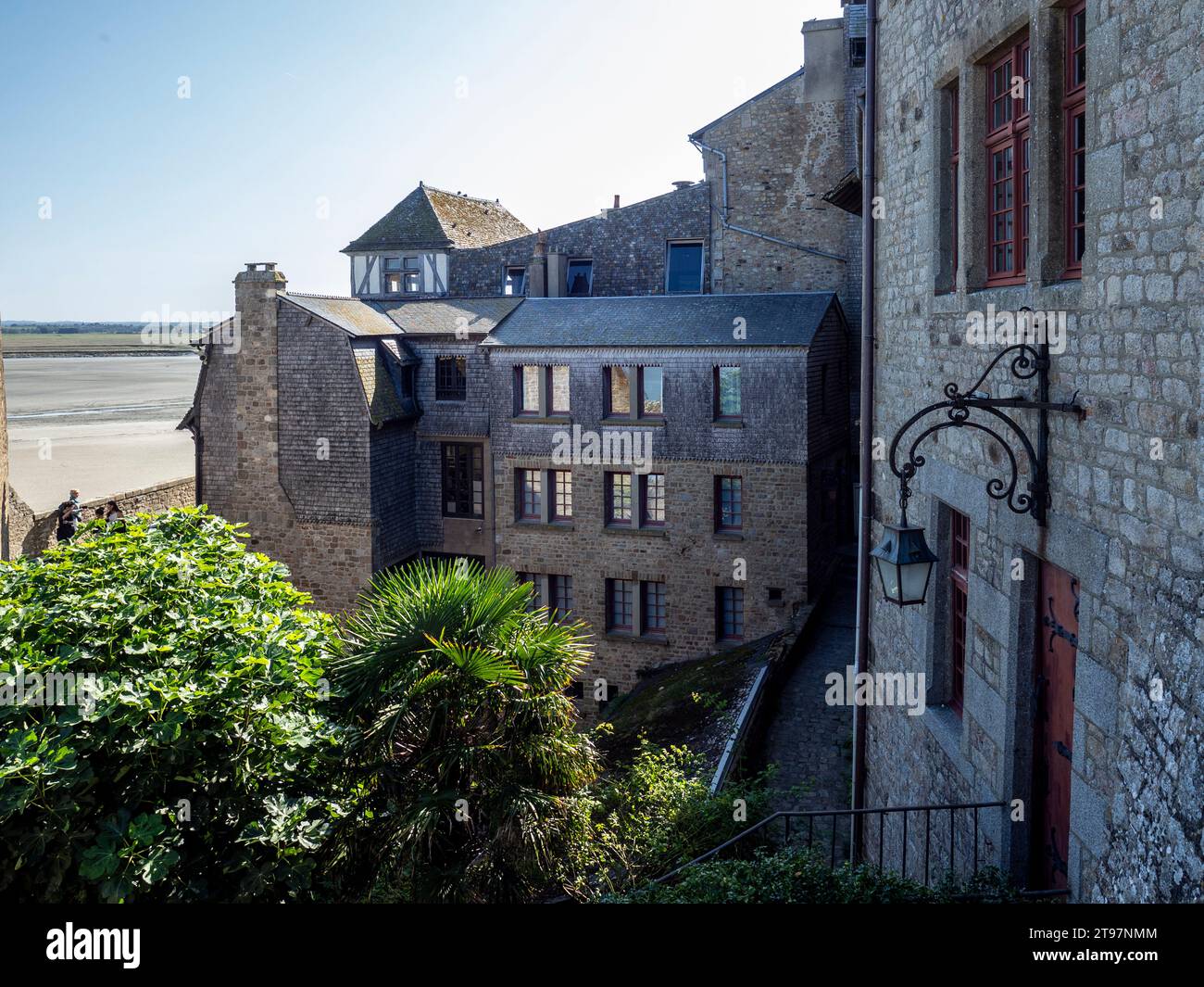 France, Normandie, Maisons historiques sur l'île du Mont Saint-Michel Banque D'Images