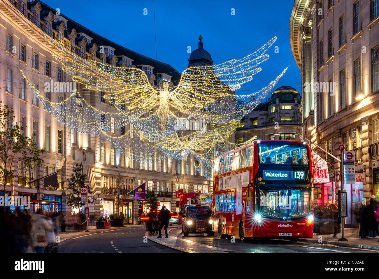 Les Lumières de Noël à Regent Street, Londres, Royaume-Uni Banque D'Images