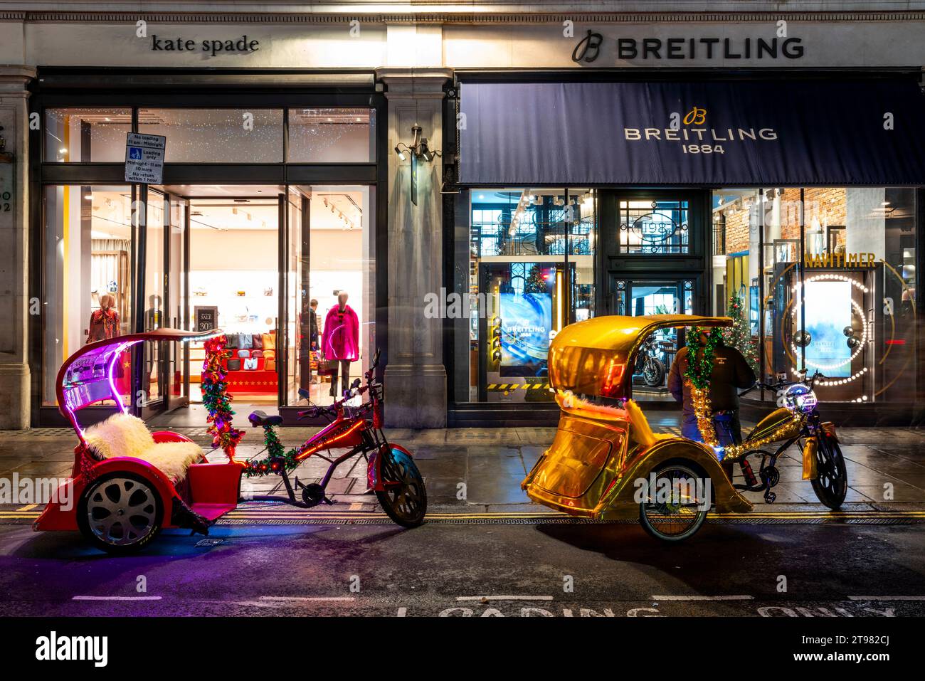 Pedicabs colorés à Regent Street, Londres, Royaume-Uni Banque D'Images