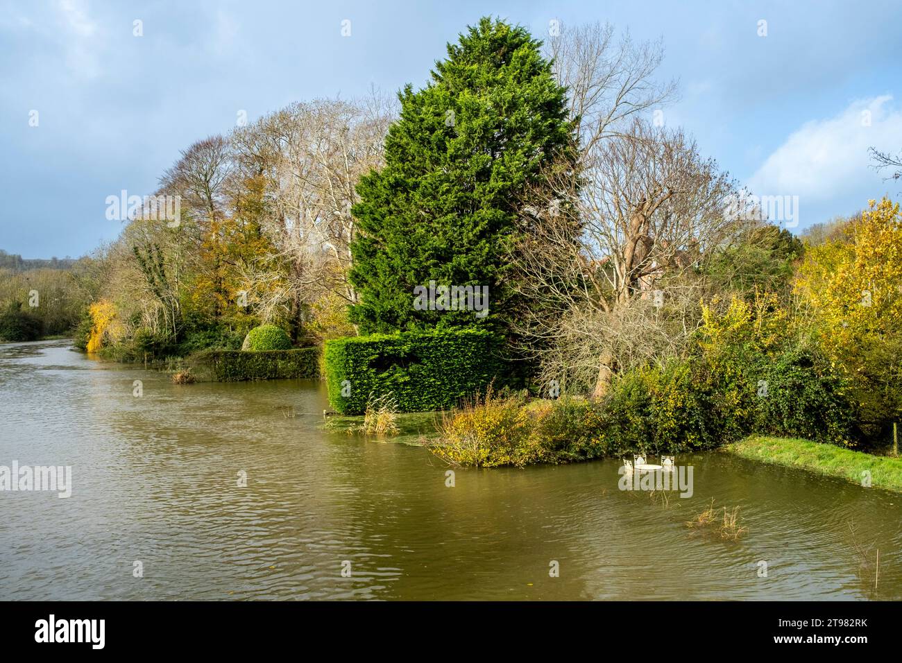 Niveaux d'eau élevés sur la rivière Ouse, Lewes, East Sussex, Royaume-Uni Banque D'Images