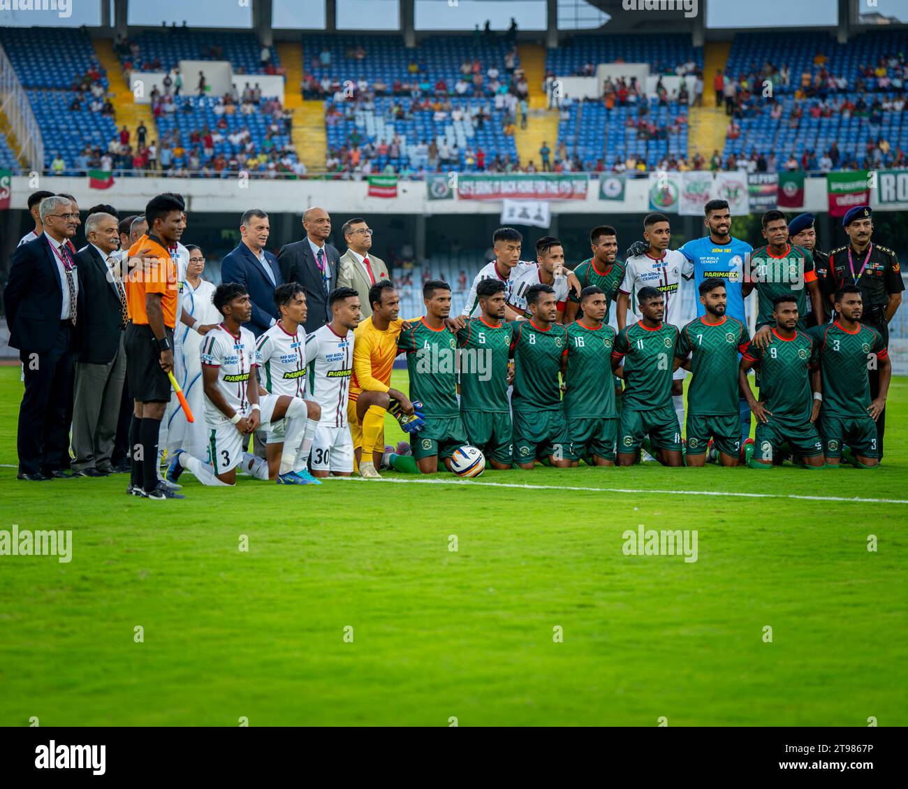 Durand Cup 2023 match disputé entre Mohun Bagan Super Giant et Bangladesh Army FT à Vivekananda Yuba Bharati Krirangan, Kolkata, Inde Banque D'Images