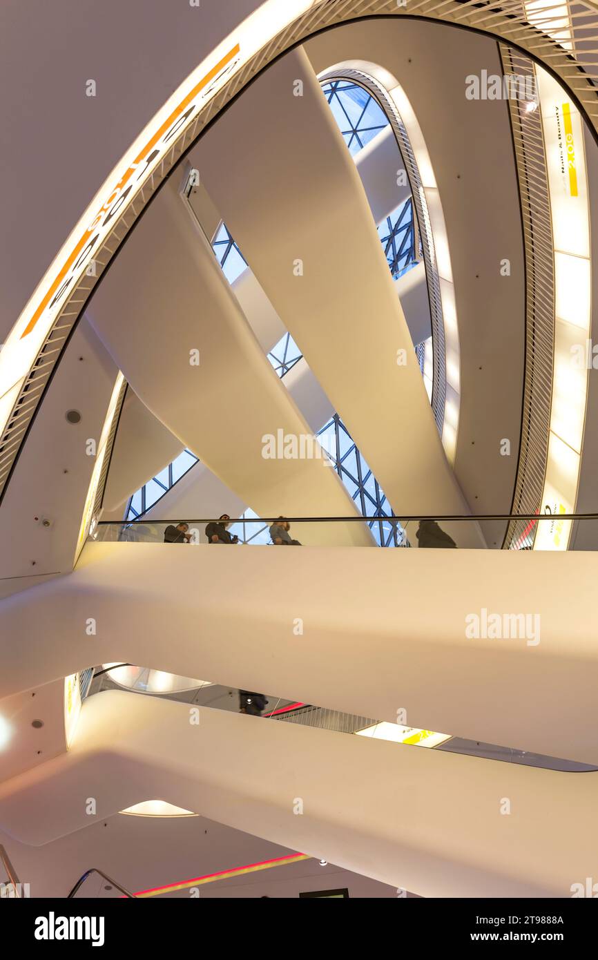 Intérieur du centre commercial MyZeil à Francfort-sur-le-main, Hesse, Allemagne Banque D'Images