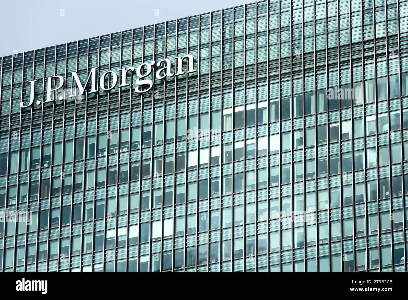 Le siège européen de JP Morgan Chase, situé au 25 Bank Street, Canary Wharf, a été conçu par César Pelli & Associates Architects. JP Morgan Chase Banque D'Images