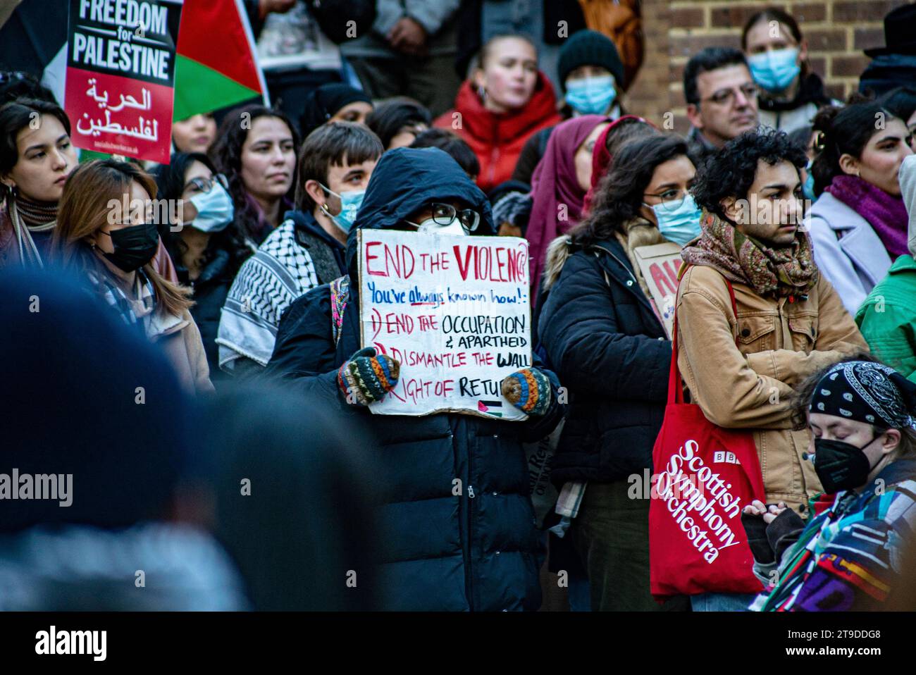 Londres, Royaume-Uni - 24 novembre 2023 : Pro Palestine National Student Walkout - SOAS University Campus Banque D'Images