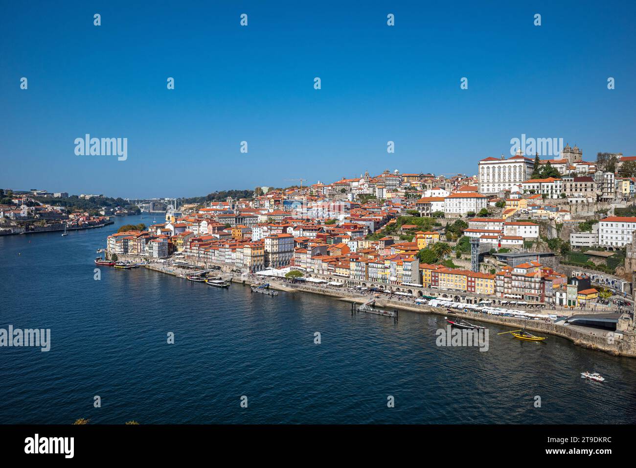 Porto ou Porto, Portugal vue panoramique paysage urbain avec rivière Banque D'Images