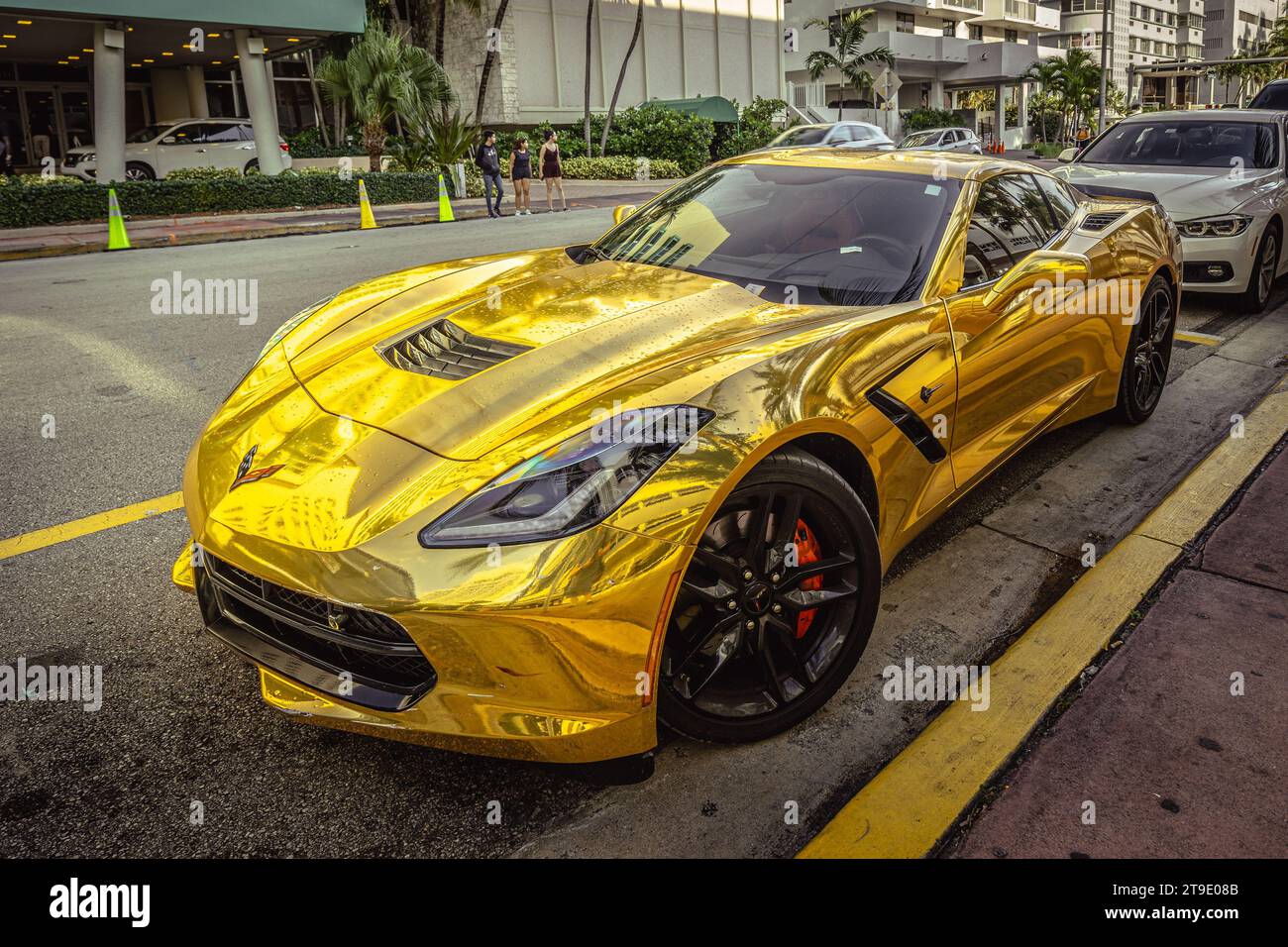 Miami Beach, Floride, États-Unis - Golden Chevrolet Corvette C7 Banque D'Images