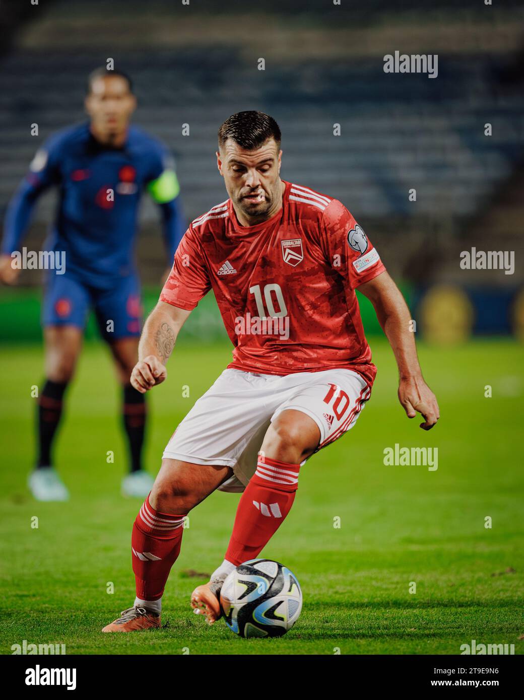 Liam Walker lors du match de qualification UEFA Euro 2024 entre les équipes nationales de Gibraltar et des pays-Bas, Estadio Algarve, Loule, Faro, Portugal. (Maci Banque D'Images