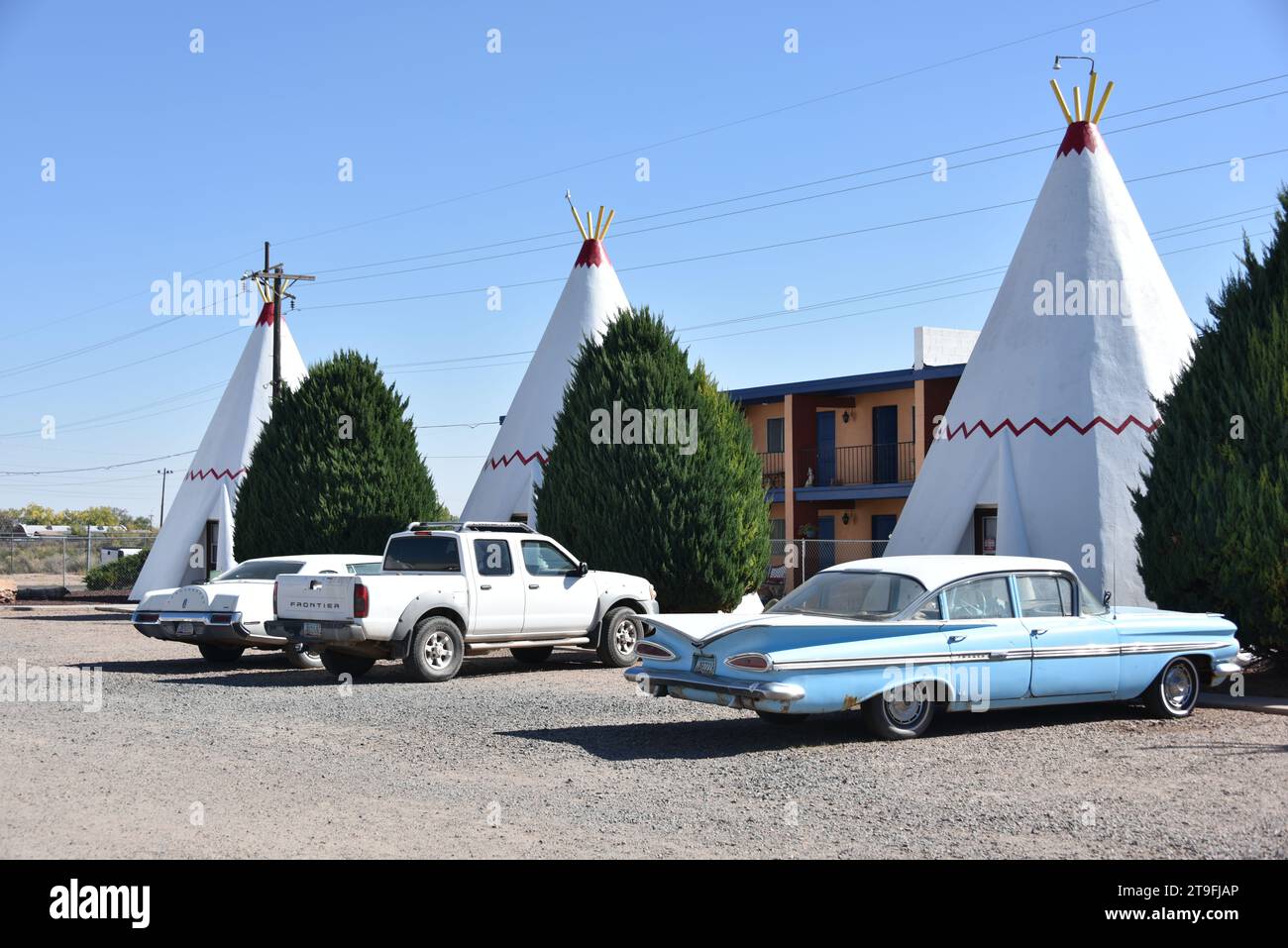 Holbrook, Arizona. ÉTATS-UNIS. 10/18/2023. Le propriétaire du motel de l'Arizona, Chester E. Lewis, a construit ce village de Wigwam en 1950. Le motel est aménagé en carré, Banque D'Images