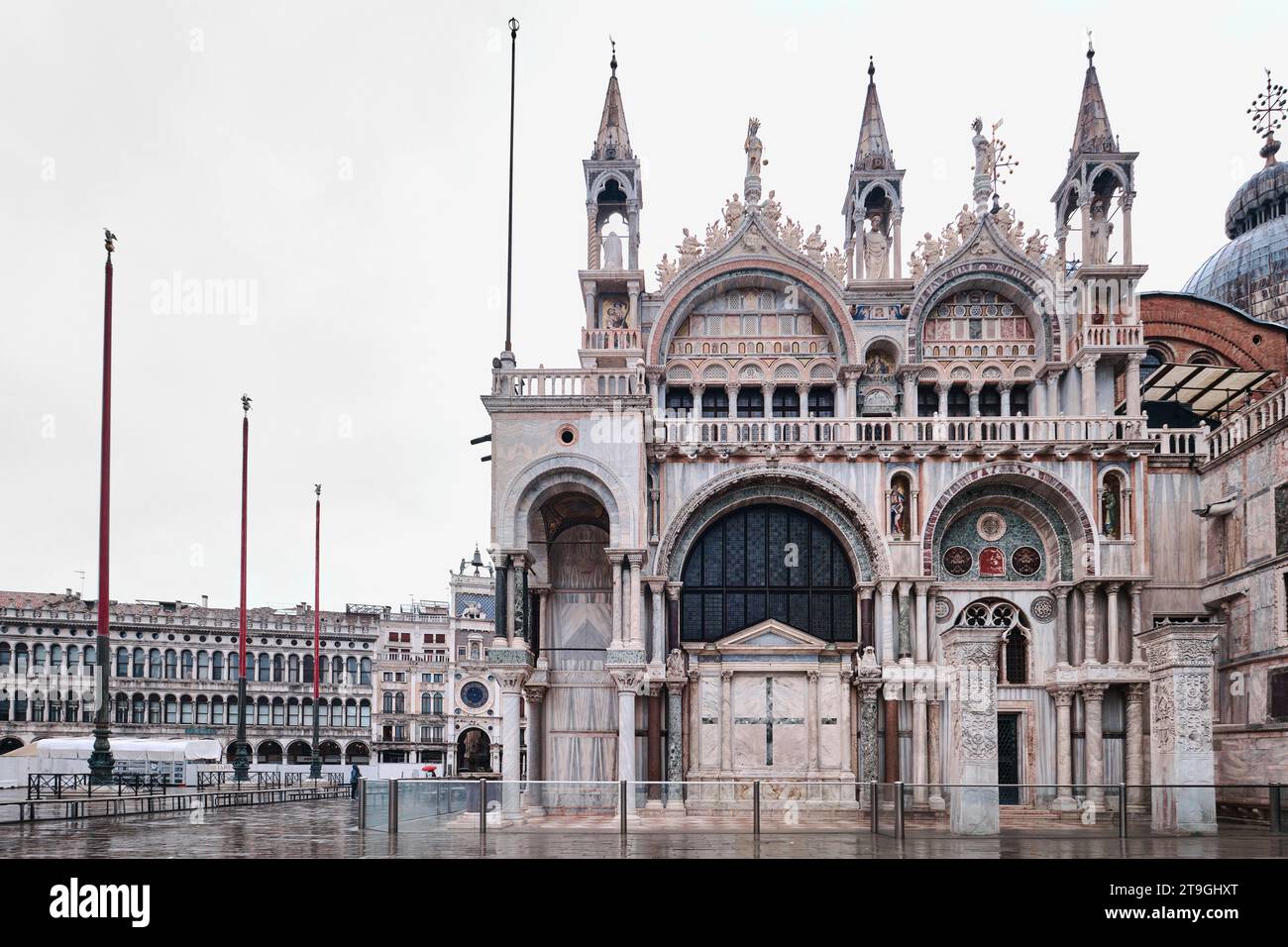 Intérieur de l'ancienne basilique Saint-Marc ou San Marco C'est un