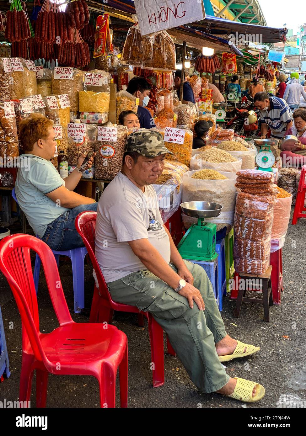 Scène du marché de Binh Tay, Ho Chi Minh-ville, Vietnam. Banque D'Images