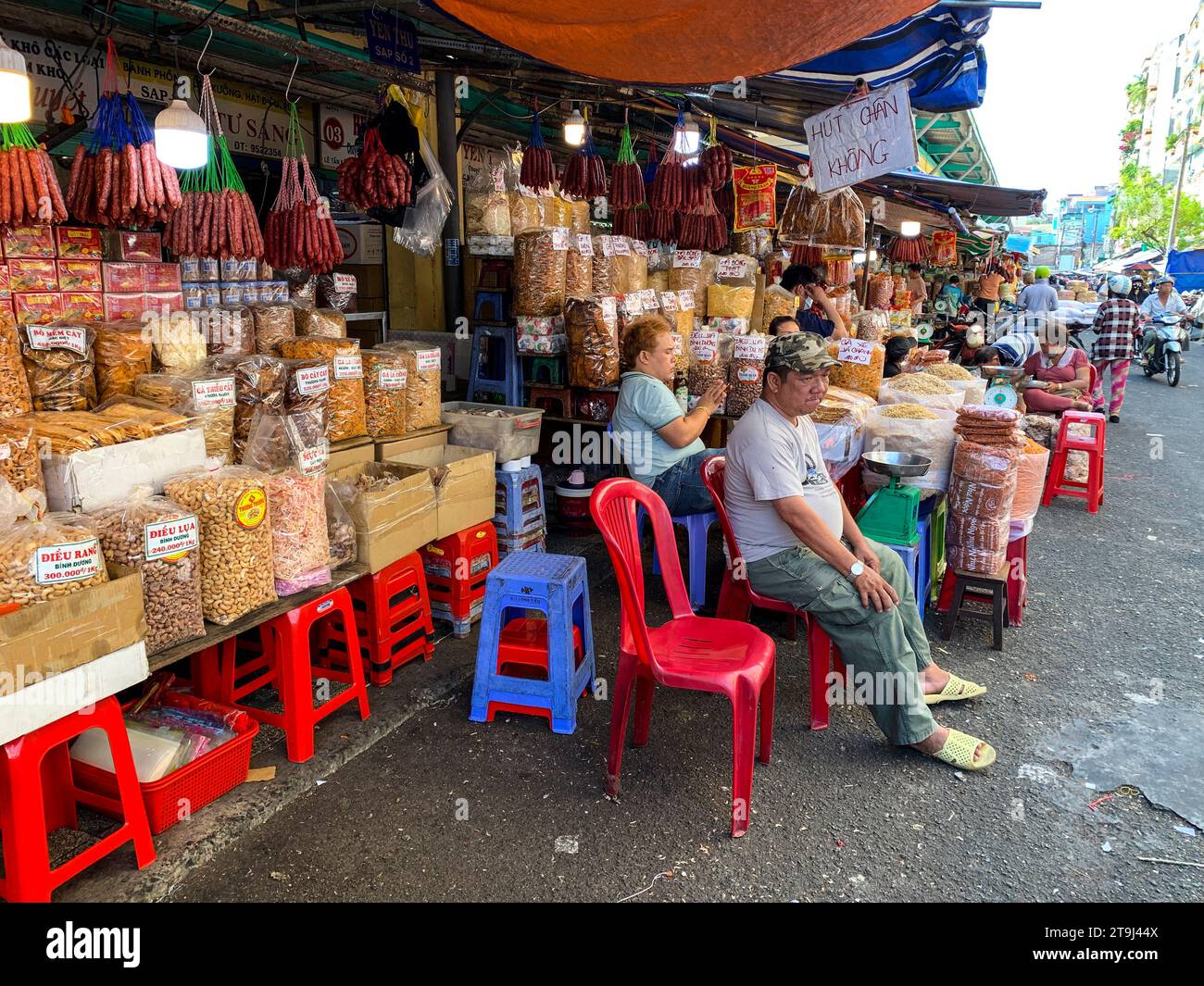 Scène du marché de Binh Tay, Ho Chi Minh-ville, Vietnam. Banque D'Images