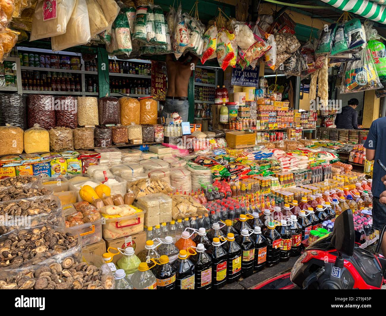 Scène du marché de Binh Tay, Ho Chi Minh-ville, Vietnam. Banque D'Images