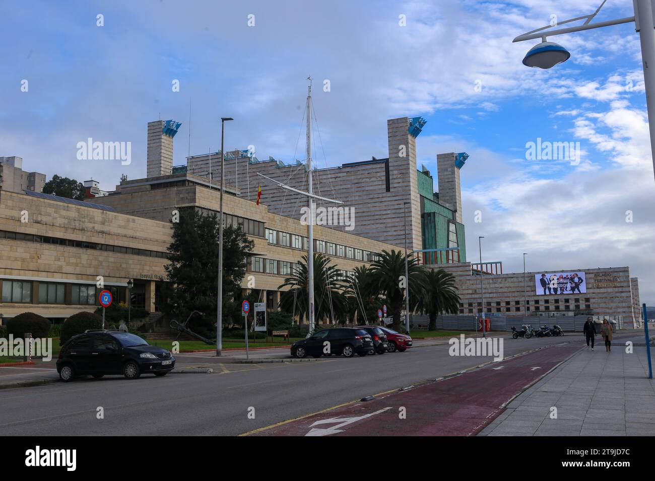 Santander, Espagne. 25 novembre 2023. Santander, Espagne, le 25 novembre 2023 : vue du Palais des fêtes de Cannabria pendant la vie quotidienne à Santander, le 25 novembre 2023, à Santander, Espagne. (Photo Alberto Brevers/Pacific Press) crédit : Pacific Press Media production Corp./Alamy Live News Banque D'Images