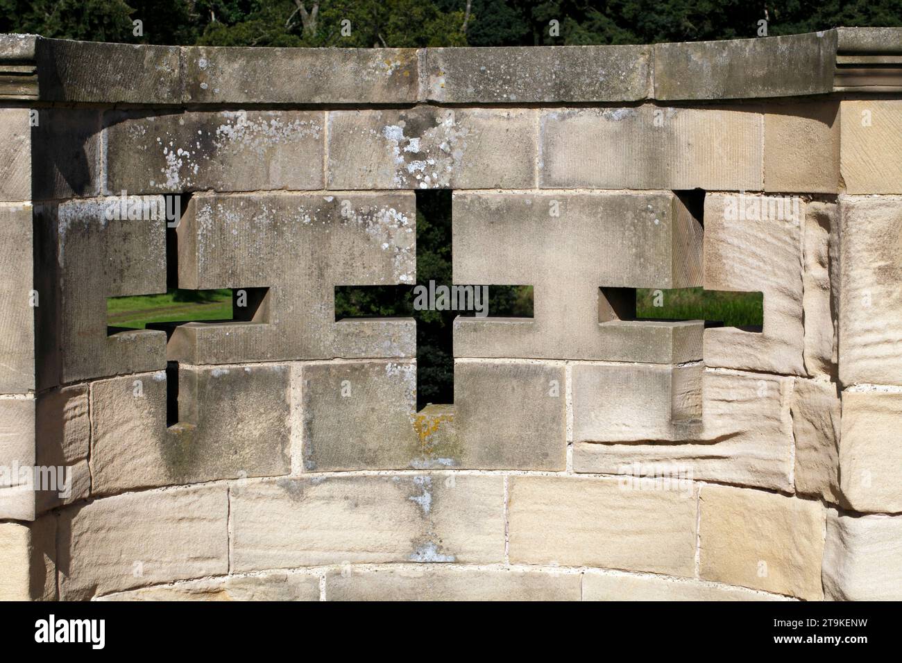 Le pont du Lion sur la rivière ALN. Construit par John Adam pour le premier duc de Northumberland. Renaissance gothique. Percy Lion. Alnwick Bridge Banque D'Images
