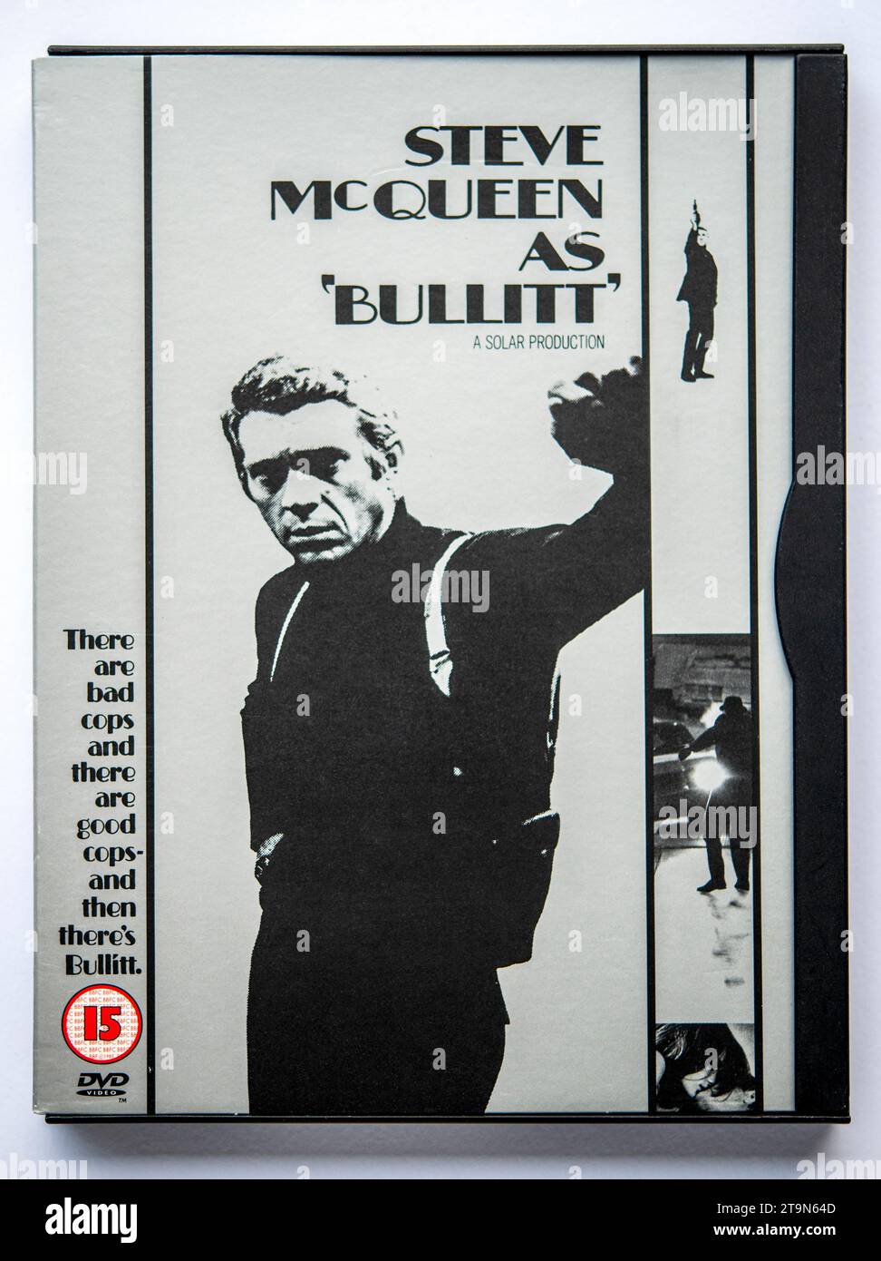 Couverture d'une copie DVD de Bullitt, un thriller d'action qui a été initialement sorti dans les cinémas en 1968 Banque D'Images