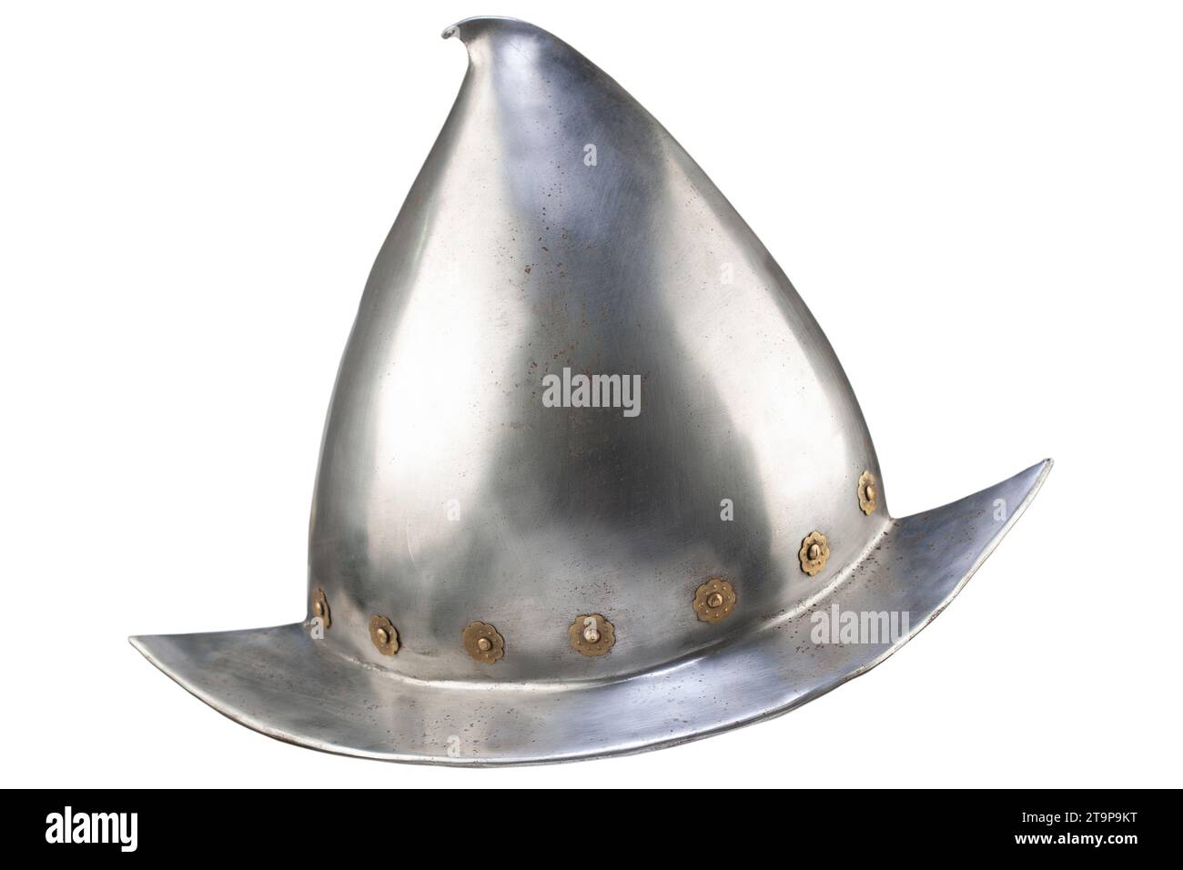 Un espagnol conquérant peigne morion steeel casque 16-17ème siècle isolé sur fond blanc Banque D'Images