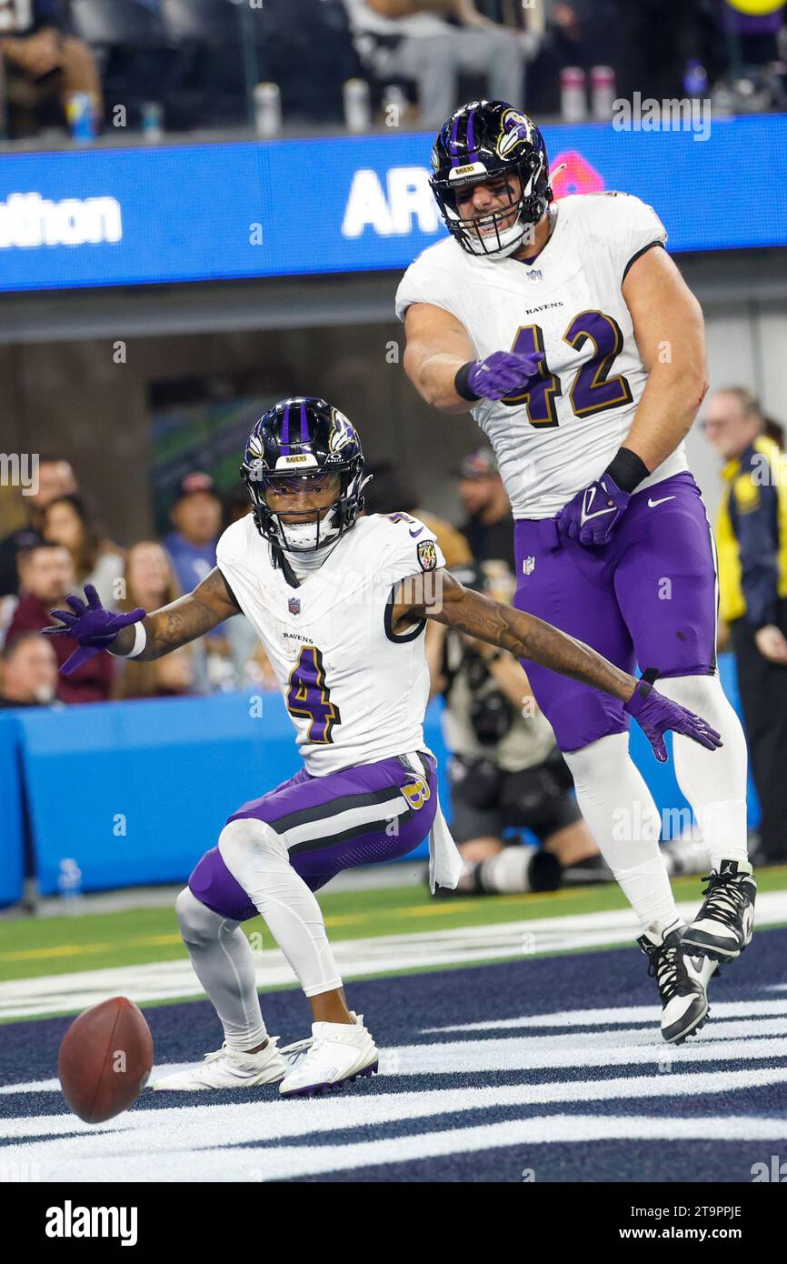 Baltimore Ravens fullback Patrick Ricard 42 warms up before an