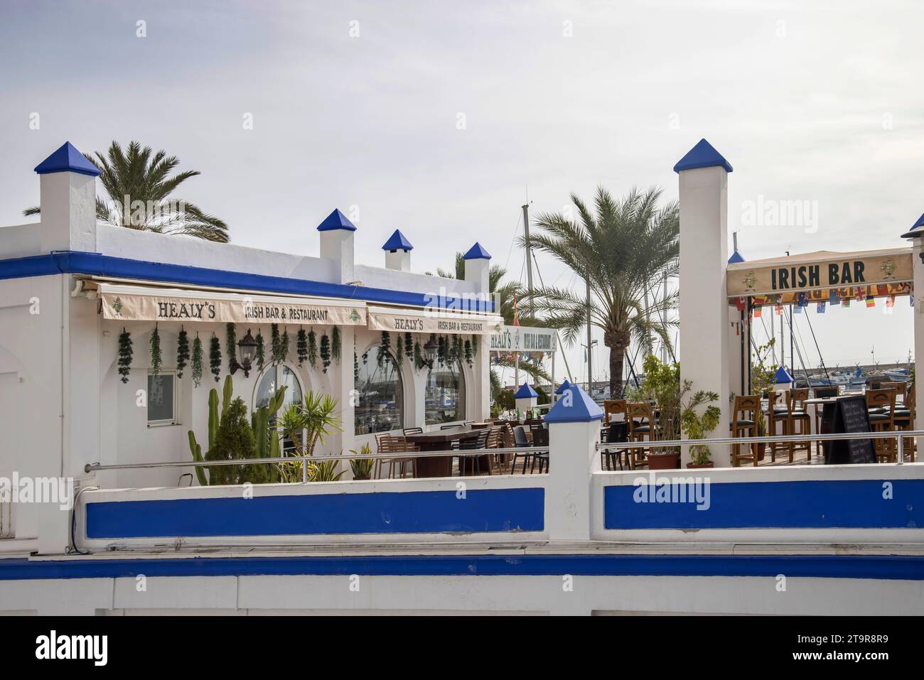 la charmante ville balnéaire et de vacances d'estepona sur la costa del sol en andalousie espagne Banque D'Images