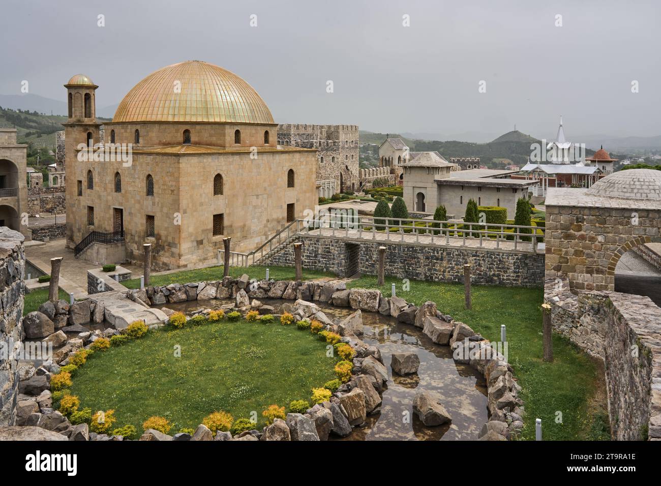 Moschee, Gartenanlage und Wasserspiele, Burg Rabati, Schloss von Achalziche, Akhaltsikhe, Samzche-Dschawachetien, Georgien Banque D'Images