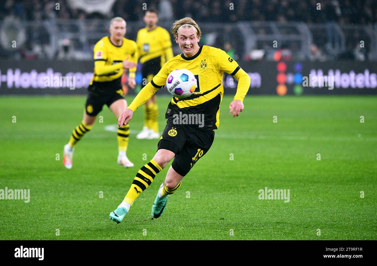 Bundesliga, signal Iduna Park Dortmund : Borussia Dortmund vs Borussia Mönchengladbach ; Julian Brandt (BVB) Banque D'Images