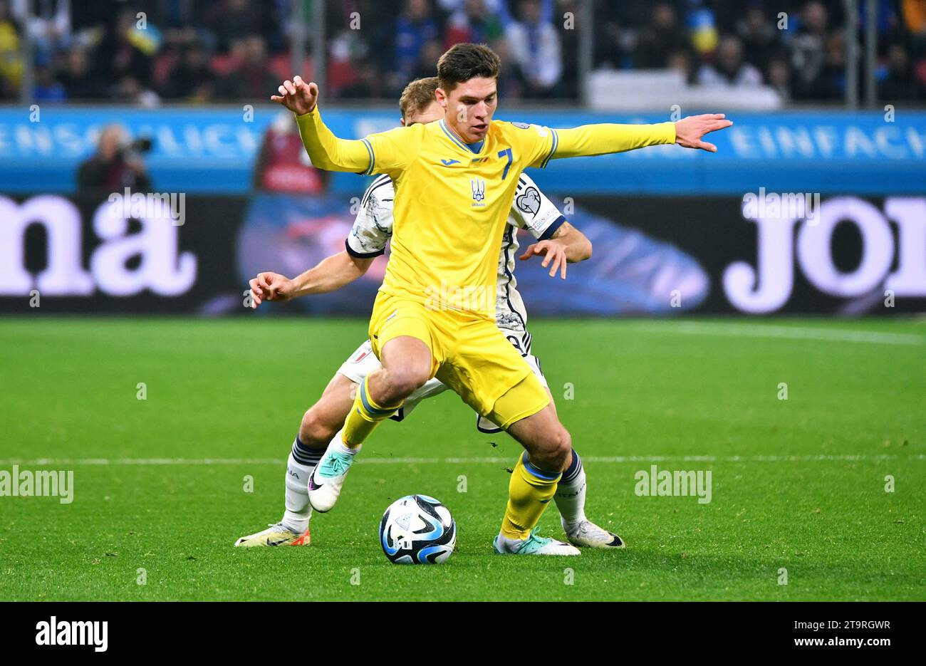 Football, hommes, qualifications pour le Championnat d'Europe 2024, BayArena Leverkusen, Ukraine - Italie ; Georgiy Sudakov (UKR) Banque D'Images