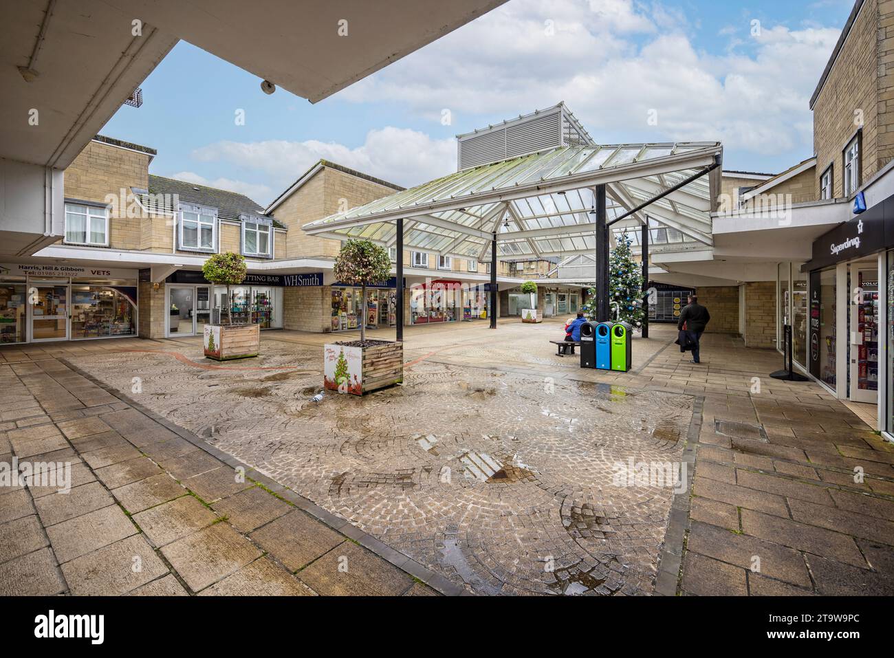 Le centre commercial Three Horseshoes Walk à Warminster, Wiltshire, Royaume-Uni, le 27 novembre 2023 Banque D'Images