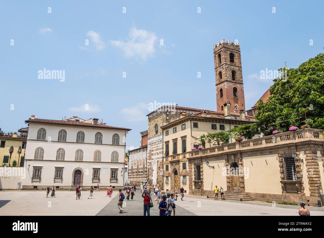 Italie, Toscane, Lucques, place San Martino Banque D'Images