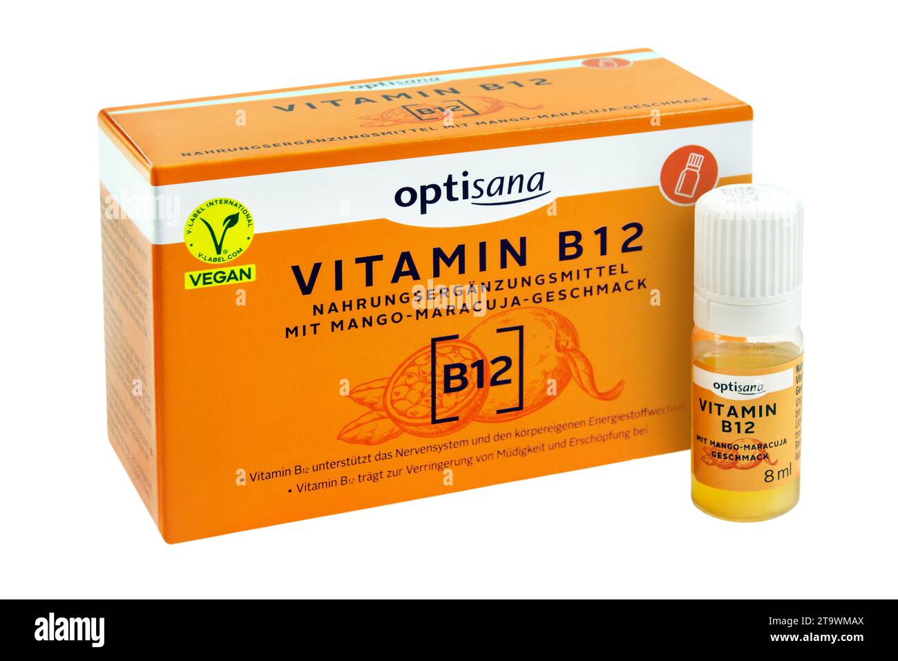 Hambourg, Allemagne - novembre 26 2023 : Optisana Vitamin B12 Ampullen allemand Banque D'Images