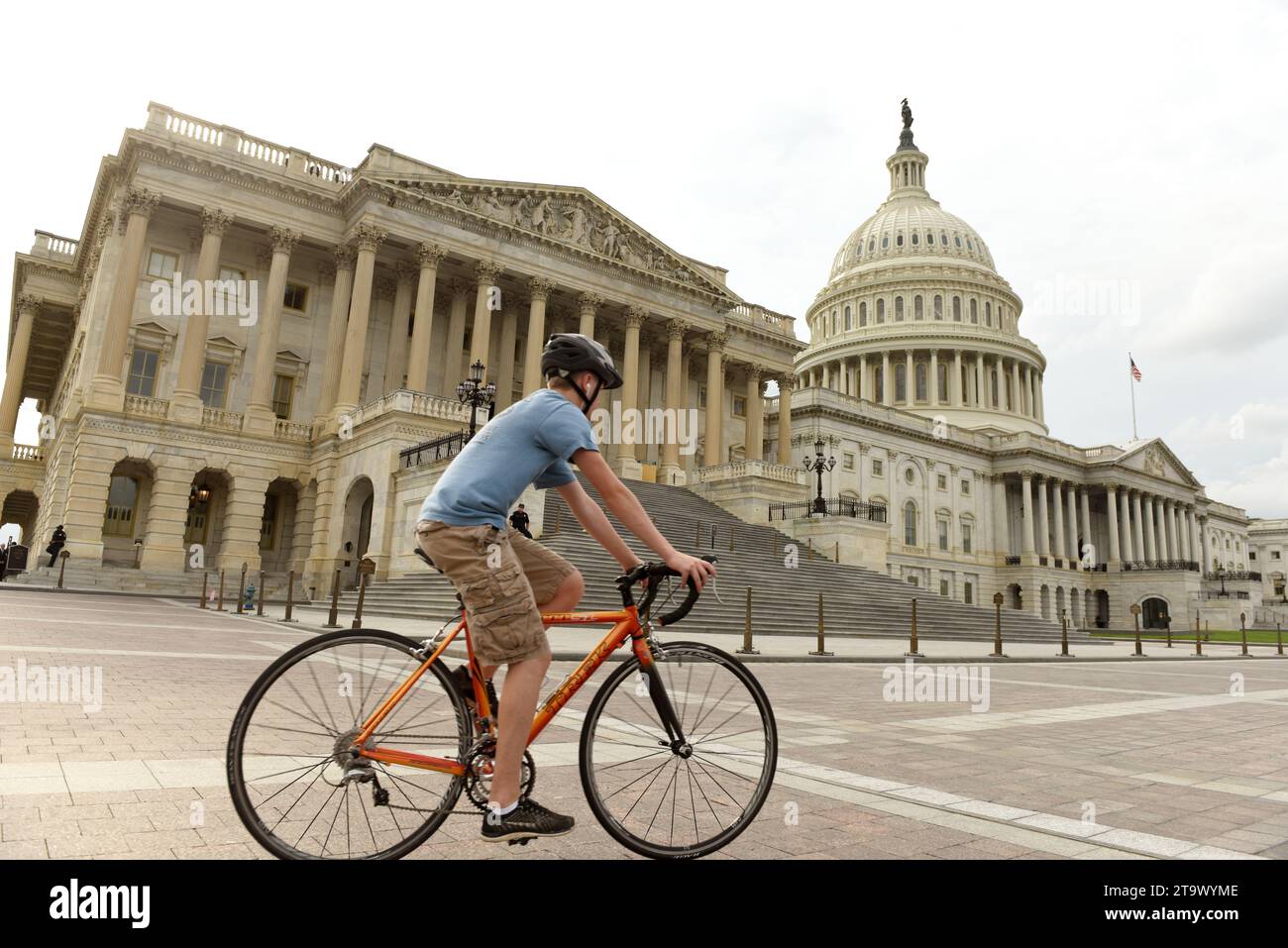 Washington, DC - 31 mai 2018 : cycliste près du Capitole des États-Unis. Banque D'Images