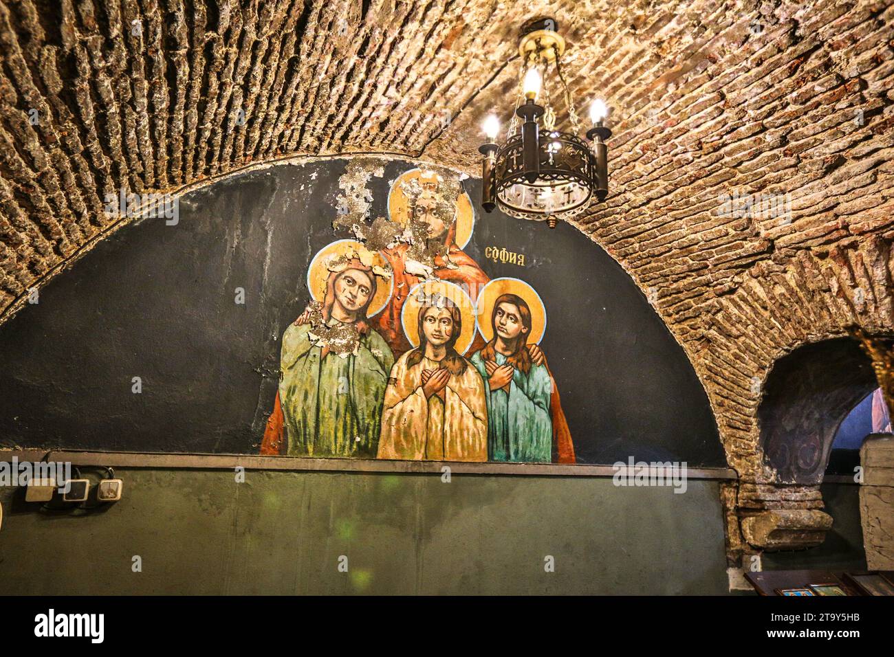 Peintures à l'intérieur de la cathédrale orthodoxe bulgare de la Sainte Trinité, Ruse, Bulgarie, fresques peintes colorées fascinantes religieuses Banque D'Images