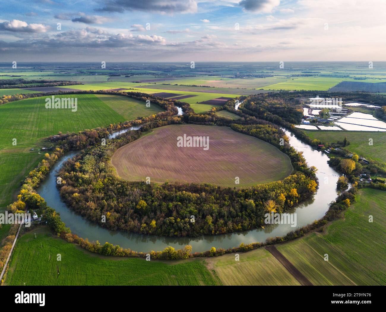 Vue aérienne du petit Danube, Slovaquie Banque D'Images