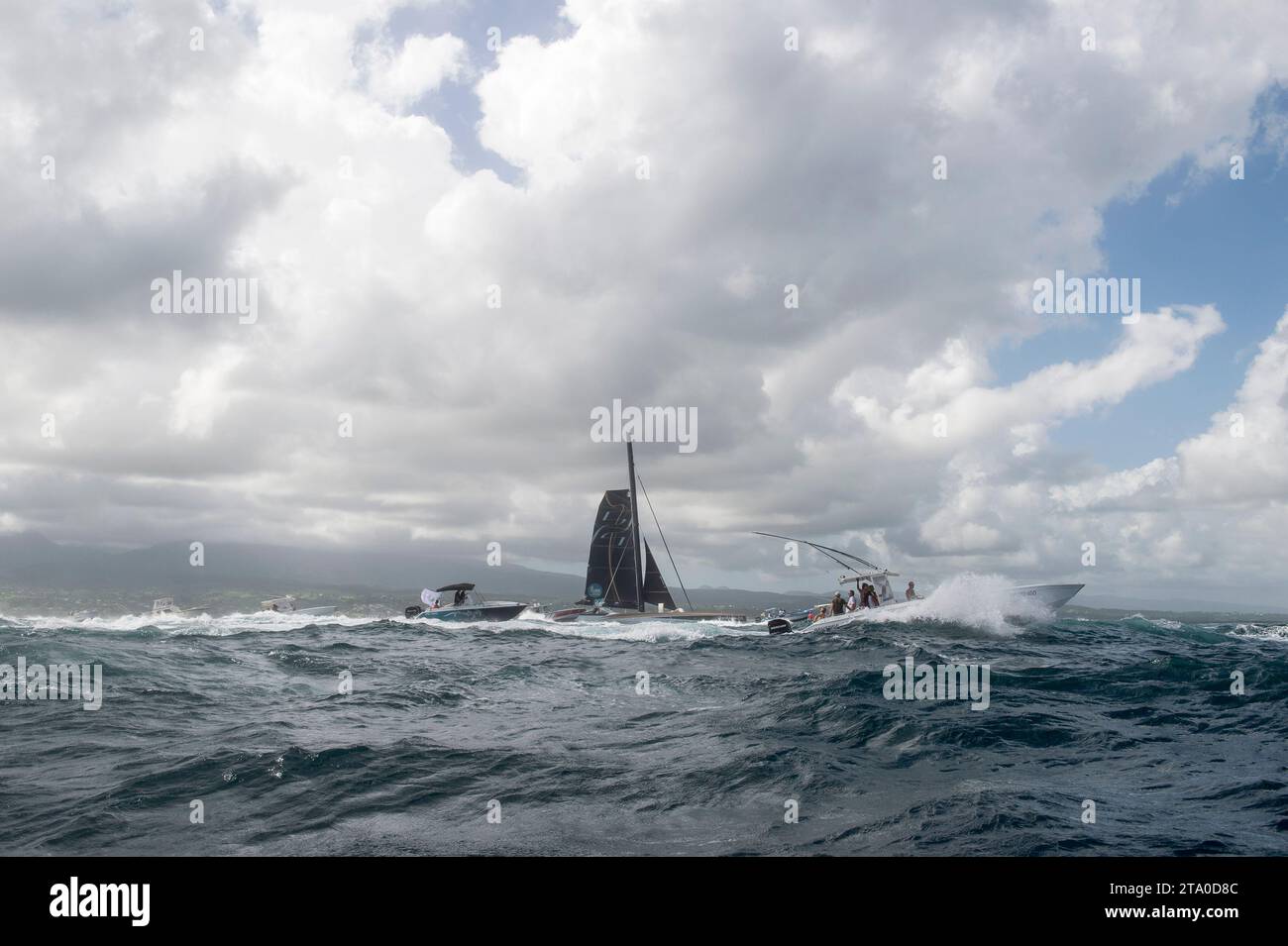 Yann Guichard, skipper du maxi trimaran Spindrift 2, catégorie ultime, termine 2e de la route du Rhum destination Guadeloupe, à Pointe à Pitre, Guadeloupe, le 10 novembre 2014 - photo Olivier Blanchet / DPPI Banque D'Images