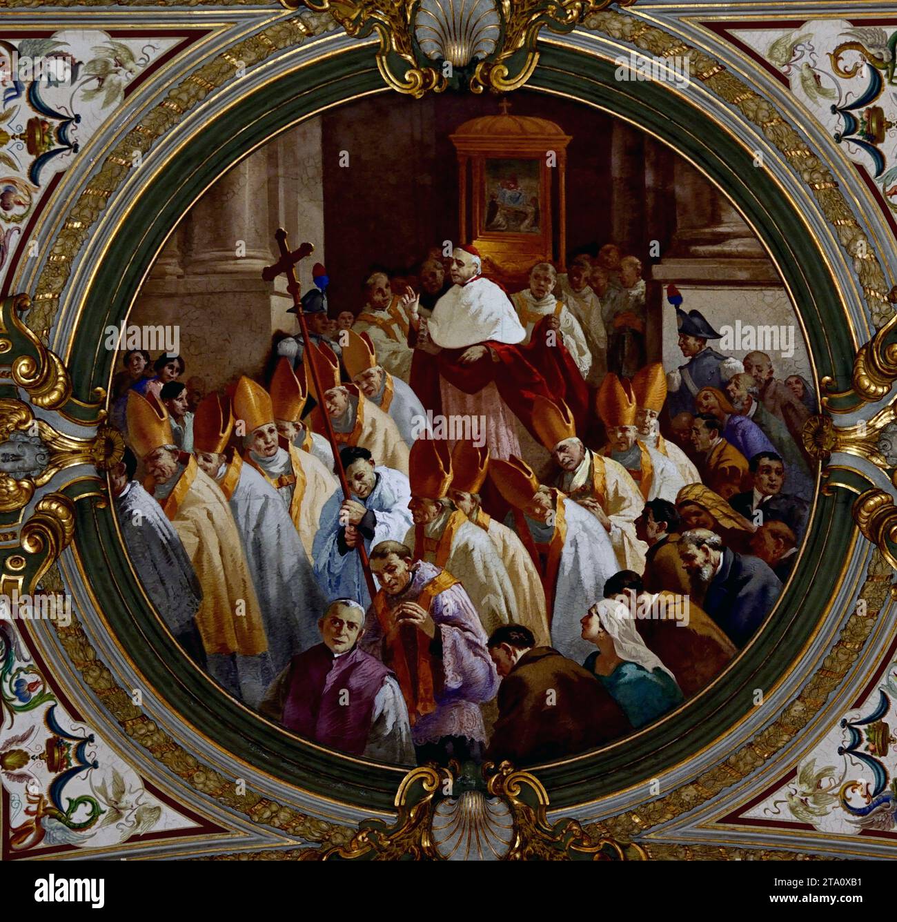 Voûte intérieure décorée dans le sanctuaire pontifical de la Sainte