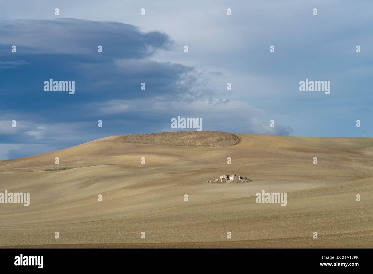 Ferme abandonnée dans la campagne de Basilicate, Italie du Sud Banque D'Images