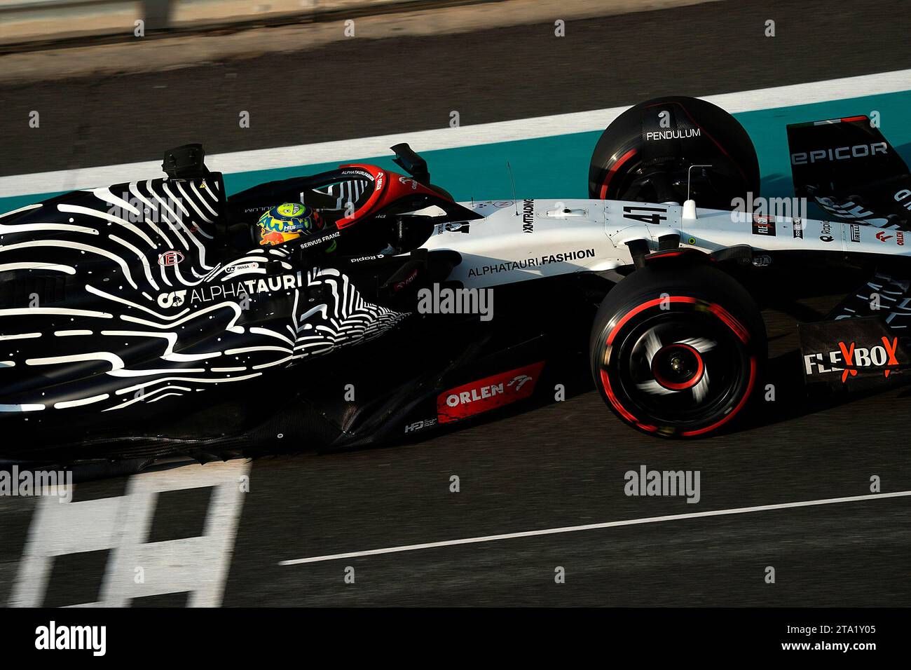 28 novembre 2023, Yas Marina circuit, Abu Dhabi, Formule 1 Abu Dhabi Test 2023, dans la photo Ayumu Iwasa (JPN), Scuderia AlphaTauri Banque D'Images