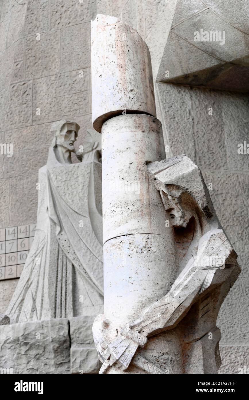 Sculpture de Jésus flagellé, façade de la passion, la Sagrada Familia, Temple Expiatori de la Sagrada Familia, Eglise Expiatoire de la Sainte famille Banque D'Images